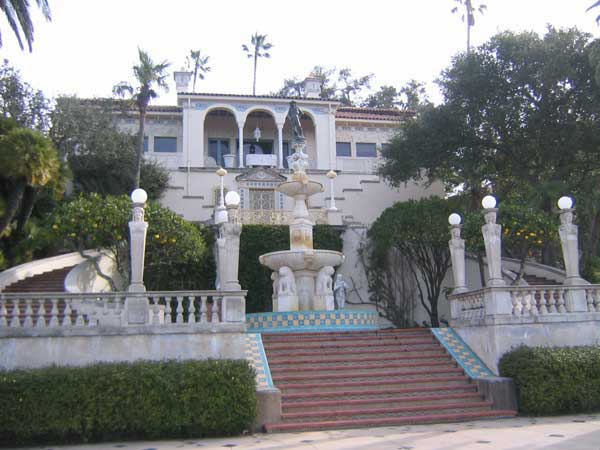 hearst_castle_entry.jpg