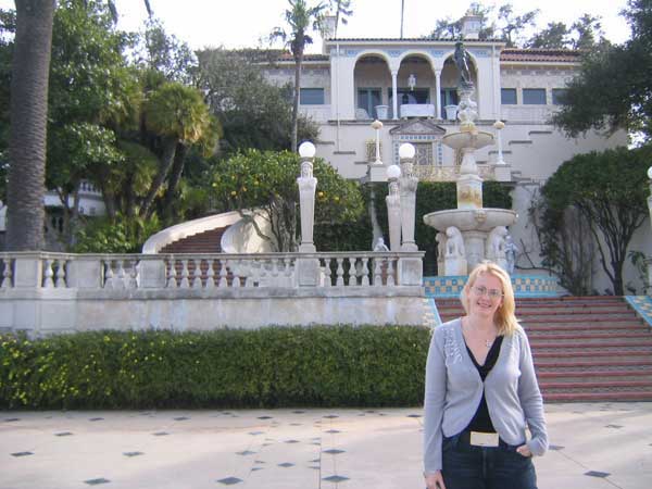 laura_hearst_castle2.jpg